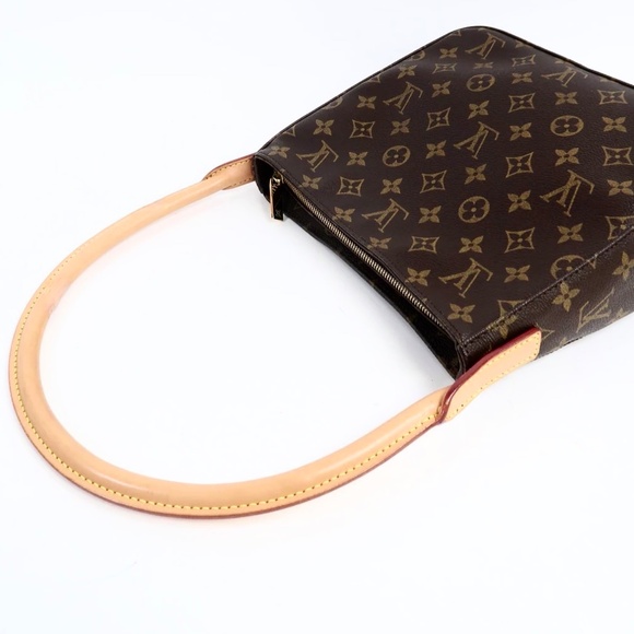 Louis Vuitton Monogram Looping MM - Picture 6 of 15